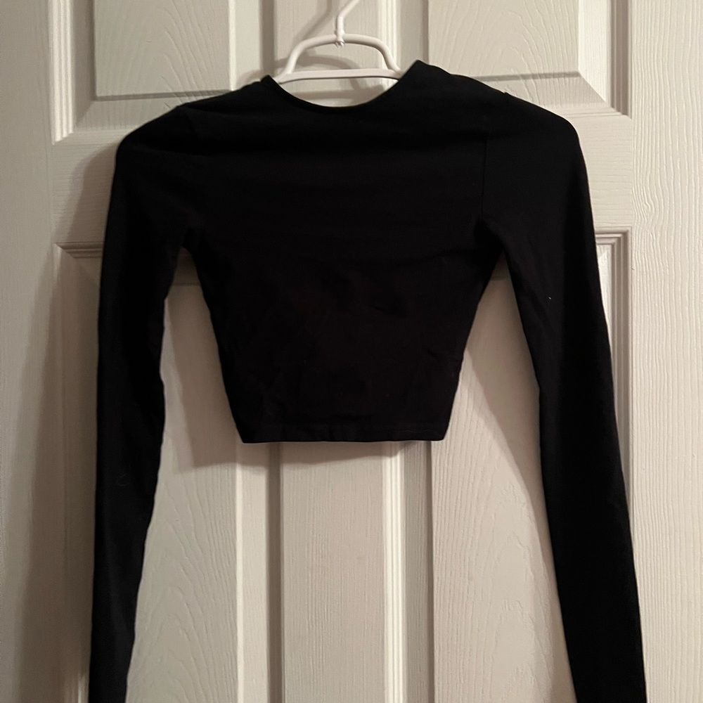 Black Crop top